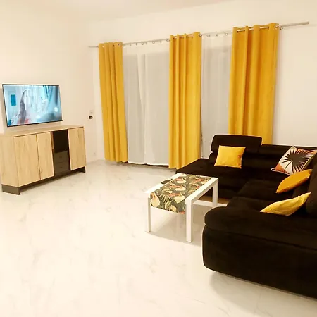 Ajp Exclusive House